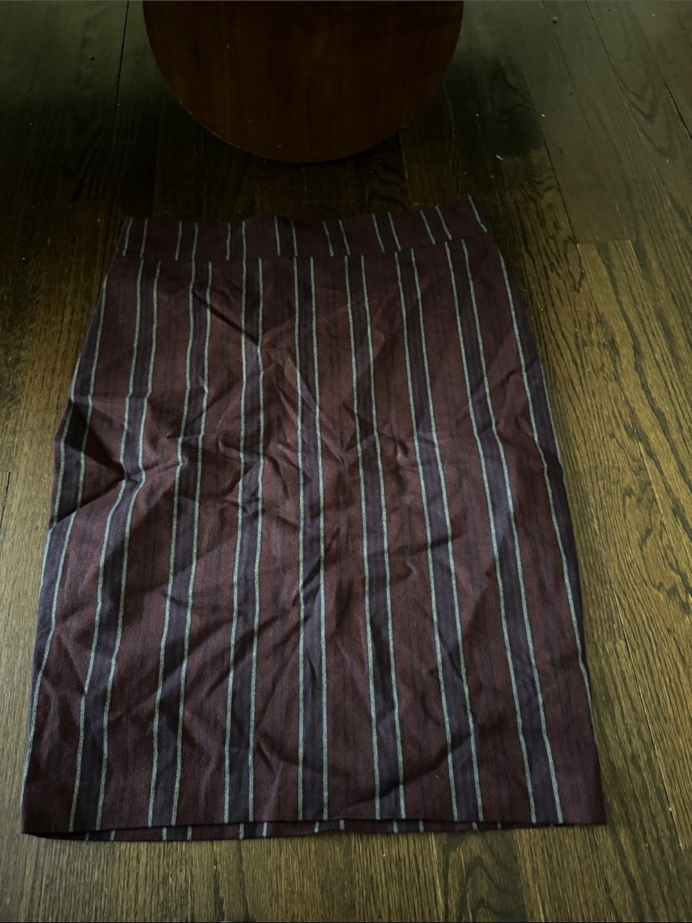 Women's Burgundy Pinstripe Pencil Skirt - Sleek Workwear Style